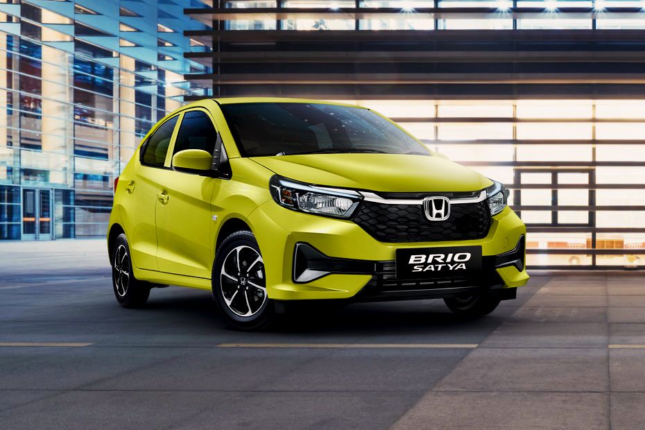 Honda Brio matic putih untuk sewa harian